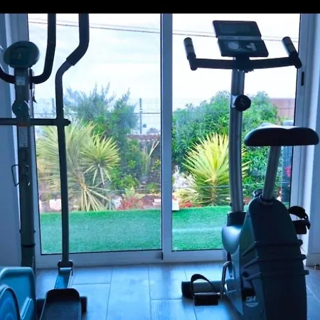 Con Inmejorables Vistas Al Oceano Y La Gomera